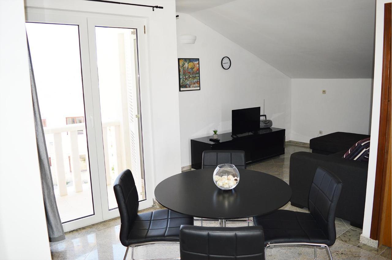 Apartment Shep Rogoznica  Exterior photo
